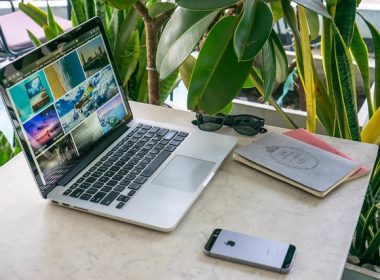 Digital Marketing Turistico in Sardegna - Notebook and travelling, Marco Verch on Flickr