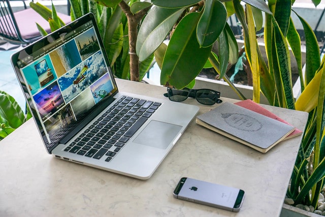 Digital Marketing Turistico in Sardegna - Notebook and travelling, Marco Verch on Flickr