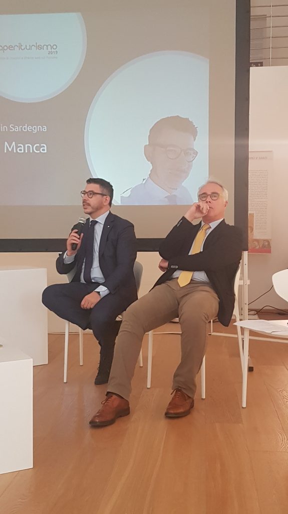 Giuseppe Giaccardi durante l'incontro Destinazione Sardegna di AperiTurismo ad Oristano