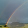 Arcobaleno su montagna